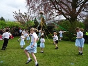 Braunston May Fayre maypole